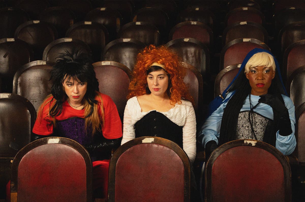 Lay Hold to the Softest Throat